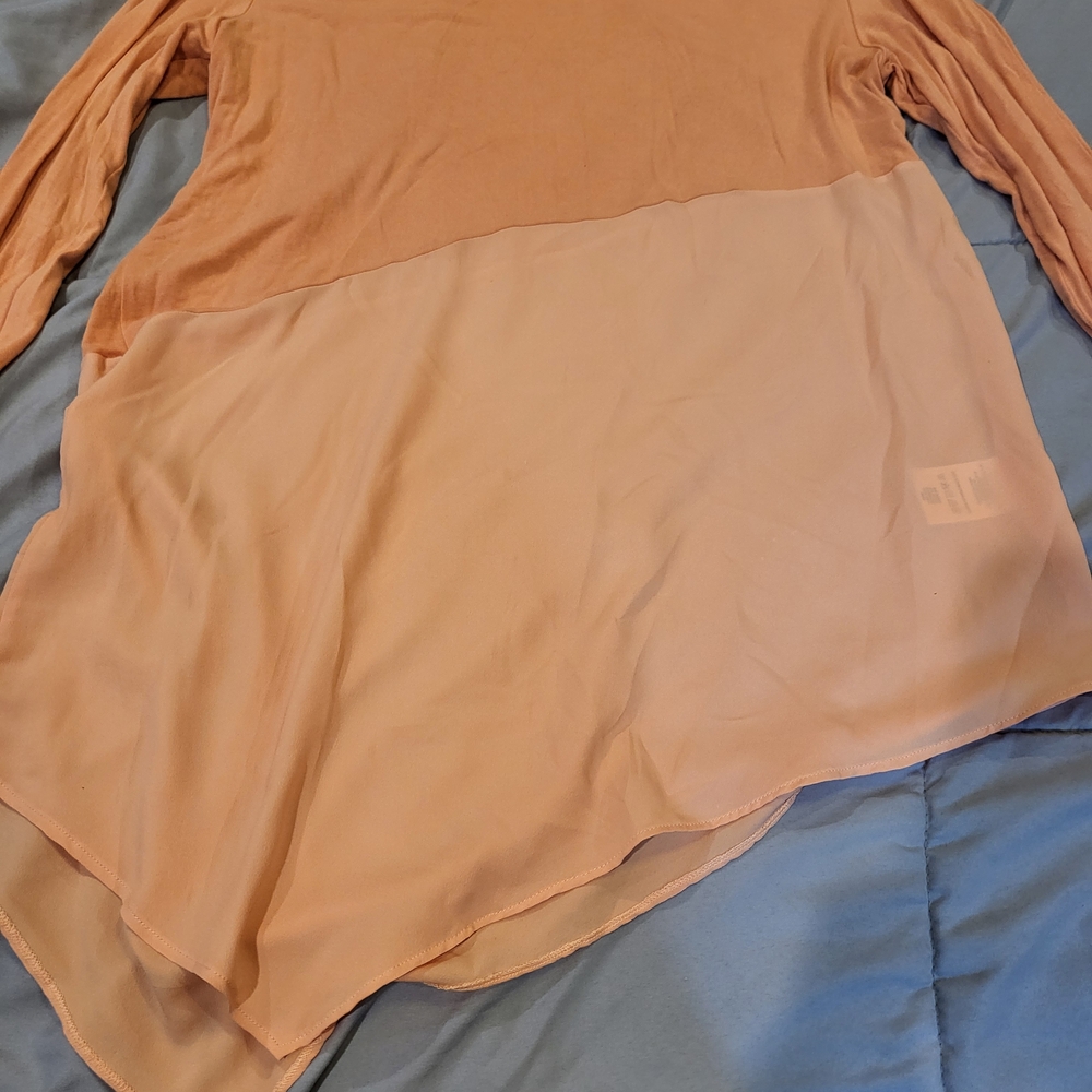 DKNYC Women's Peach Long Sleeve Top - Picture 2 of 6